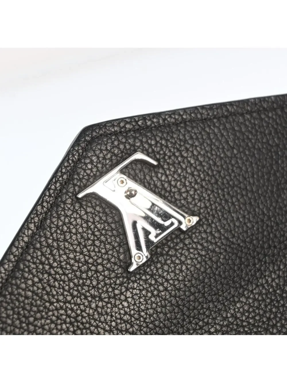 Auth Louis Vuitton My Lock Me Long #198862L33B